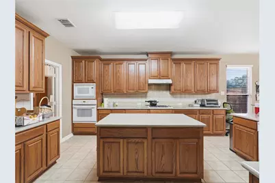 10002 River Bend Drive, Rowlett, TX 75089 - Photo 4
