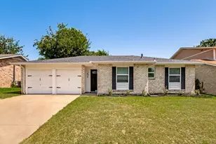 1405 Rambler Rd, Arlington, TX 76014 - Photo 4