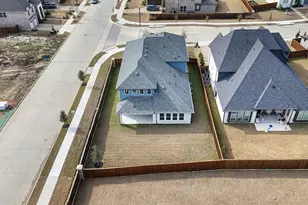 1311 Sapphire Ln, Lucas, TX 75098 - Photo 4