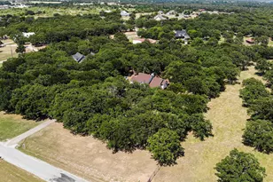 696 Indian Trail, Decatur, TX 76234 - Photo 32