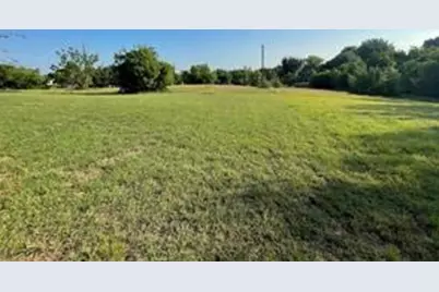106 Port O Call Court, Runaway Bay, TX 76426 - Photo 2