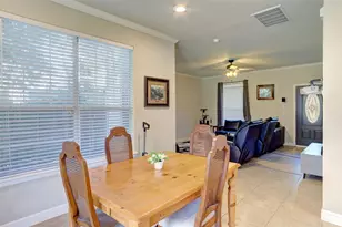 751 N Sherman Ave, Van Alstyne, TX 75495 - Photo 10