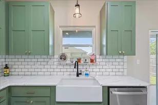 426 Alexander, Hillsboro, TX 76645 - Photo 12