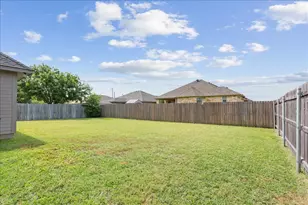426 Alexander, Hillsboro, TX 76645 - Photo 24