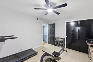 3528 Meadow Oaks Dr, Haltom City, TX 76117 - Photo 20