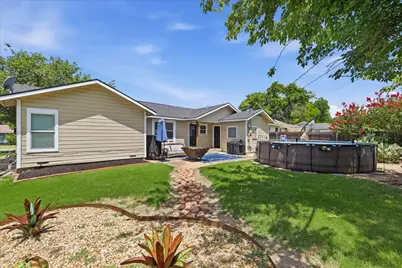 3528 Meadow Oaks Drive, Haltom City, TX 76117 - Photo 28