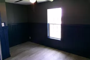419 W Evans Ave, Bonham, TX 75418 - Photo 20