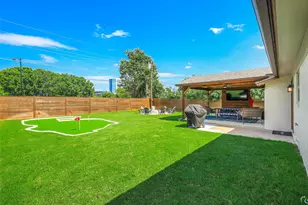1305 Willowbrook St, Arlington, TX 76011 - Photo 18