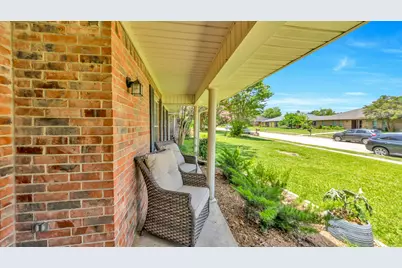 2500 Stonemoss Drive, Plano, TX 75075 - Photo 4