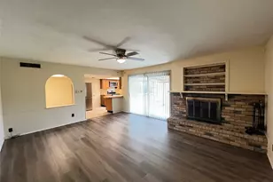 2107 Victoria Rd, Carrollton, TX 75007 - Photo 12