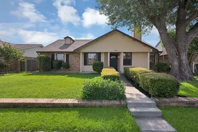 7000 Curry Drive, The Colony, TX 75056 - Photo 2