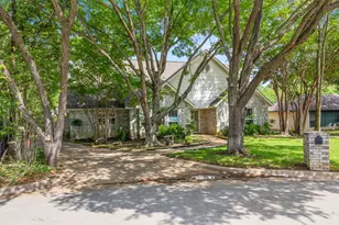 315 Drexel Dr, Grapevine, TX 76051 - Photo 2