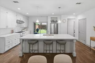 3328 W 5th St, Fort Worth, TX 76107 - Photo 4
