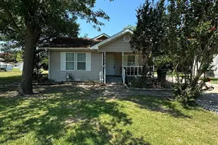 4309 Connie Dr, Garland, TX 75043 - Photo 2