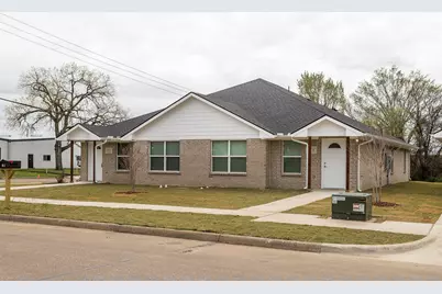 603 Casa Linda Drive #B, Ennis, TX 75119 - Photo 2