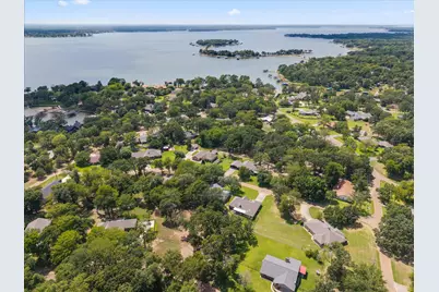 116 Meadowood Road, Enchanted Oaks, TX 75156 - Photo 32