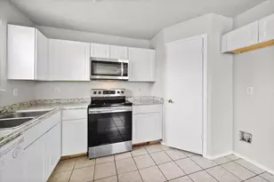 612 Kings Way Dr, Mansfield, TX 76063 - Photo 8