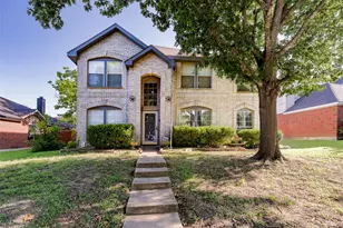 726 Spring Mills Rd, Mesquite, TX 75181 - Photo 1