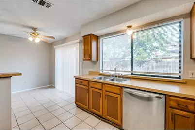 2630 Remmington Drive, Grand Prairie, TX 75052 - Photo 14