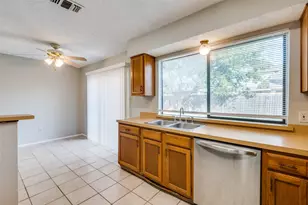 2630 Remmington Dr, Grand Prairie, TX 75052 - Photo 14
