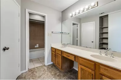 2630 Remmington Drive, Grand Prairie, TX 75052 - Photo 18