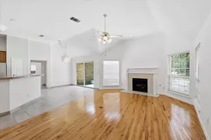9325 Vista Cir, Irving, TX 75063 - Photo 8