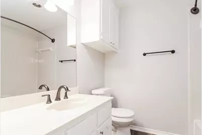1105 Carrington Court, Irving, TX 75060 - Photo 10