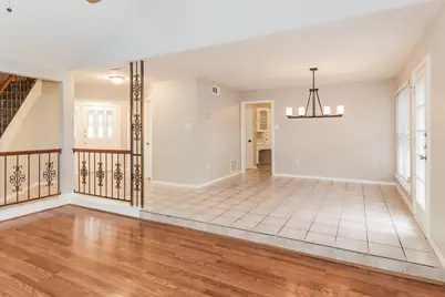 1105 Carrington Court, Irving, TX 75060 - Photo 4