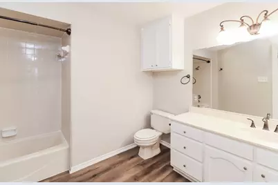 1105 Carrington Court, Irving, TX 75060 - Photo 12