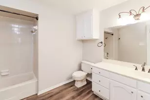 1105 Carrington Ct, Irving, TX 75060 - Photo 12