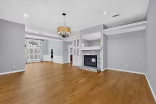 712 Regalwood Dr, DeSoto, TX 75115 - Photo 6