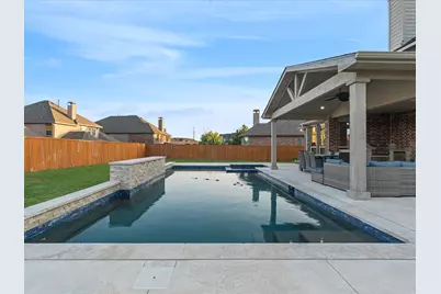 817 Winehart Street, Lewisville, TX 75056 - Photo 6