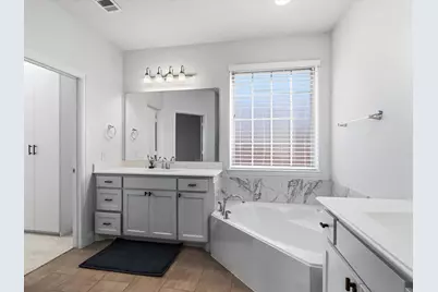 817 Winehart Street, Lewisville, TX 75056 - Photo 16