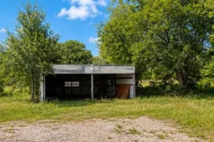 125 W Crawford St, Mingus, TX 76463 - Photo 8