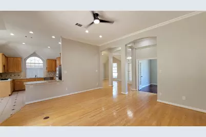 9726 Windy Hollow Drive, Irving, TX 75063 - Photo 24