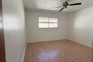 2406 W Broadview St, Greenville, TX 75402 - Photo 28