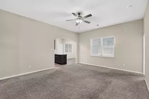 504 Cross Ridge Cir N, Fort Worth, TX 76120 - Photo 6