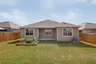 504 Cross Ridge Cir N, Fort Worth, TX 76120 - Photo 24
