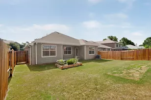 504 Cross Ridge Cir N, Fort Worth, TX 76120 - Photo 24