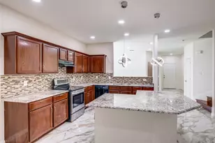 915 Penny Royal Ct, Arlington, TX 76002 - Photo 8