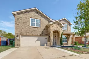 915 Penny Royal Ct, Arlington, TX 76002 - Photo 1