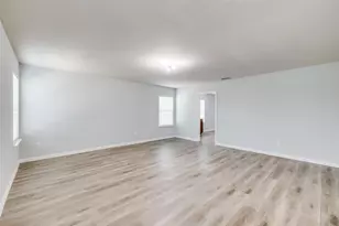 915 Penny Royal Ct, Arlington, TX 76002 - Photo 12