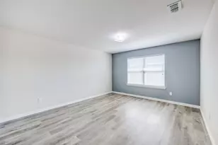 915 Penny Royal Ct, Arlington, TX 76002 - Photo 20