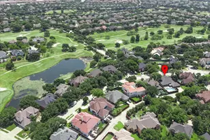 2121 Clearspring Dr S, Irving, TX 75063 - Photo 40