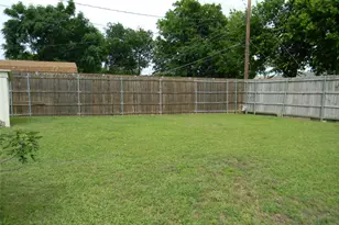 3204 Pacesetter Dr, Dallas, TX 75241 - Photo 6