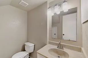 234 Rolling Hills Pl, Lancaster, TX 75146 - Photo 18