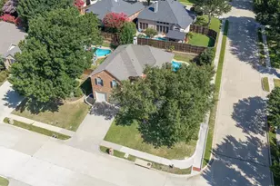 1400 Twilight Dr, Flower Mound, TX 75028 - Photo 6