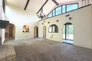 2510 Brookcrest Dr, Garland, TX 75040 - Photo 4
