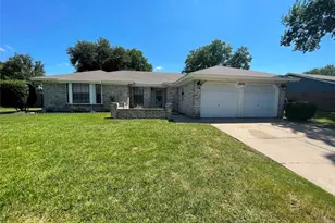 3908 Chestnut St, Fort Worth, TX 76137 - Photo 2