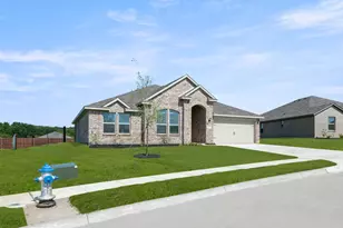 2637 River Bank Dr, Burleson, TX 76028 - Photo 2